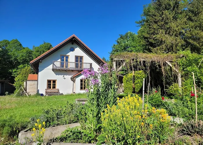 Helles Auf Waldlichtung Hébergement de vacances *