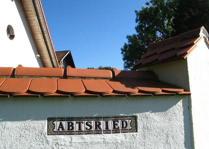 Feriehus Helles Auf Waldlichtung